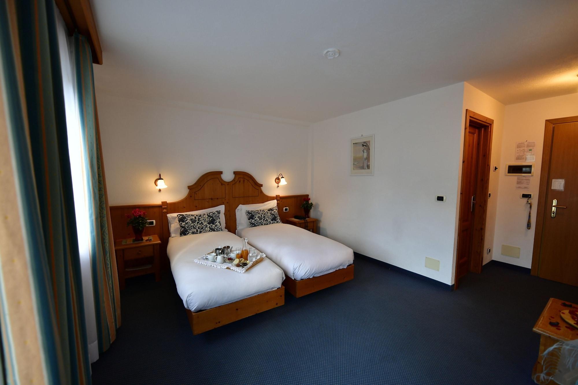 Hotel Beau Sejour Etroubles Buitenkant foto