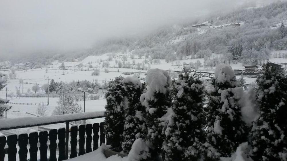Hotel Beau Sejour Etroubles Buitenkant foto